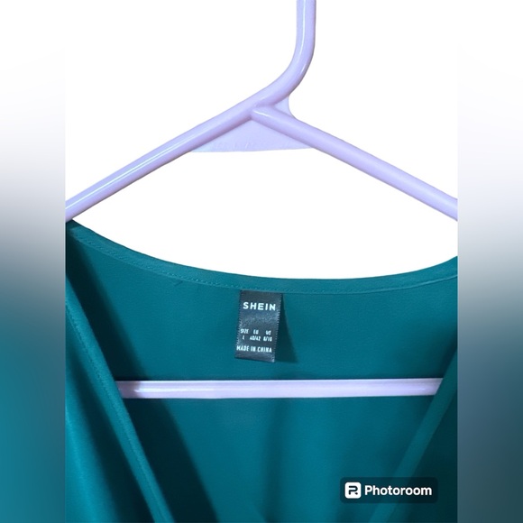 Last Chance! Leaving 5-15-25 Green maxi dress - Picture 6 of 7